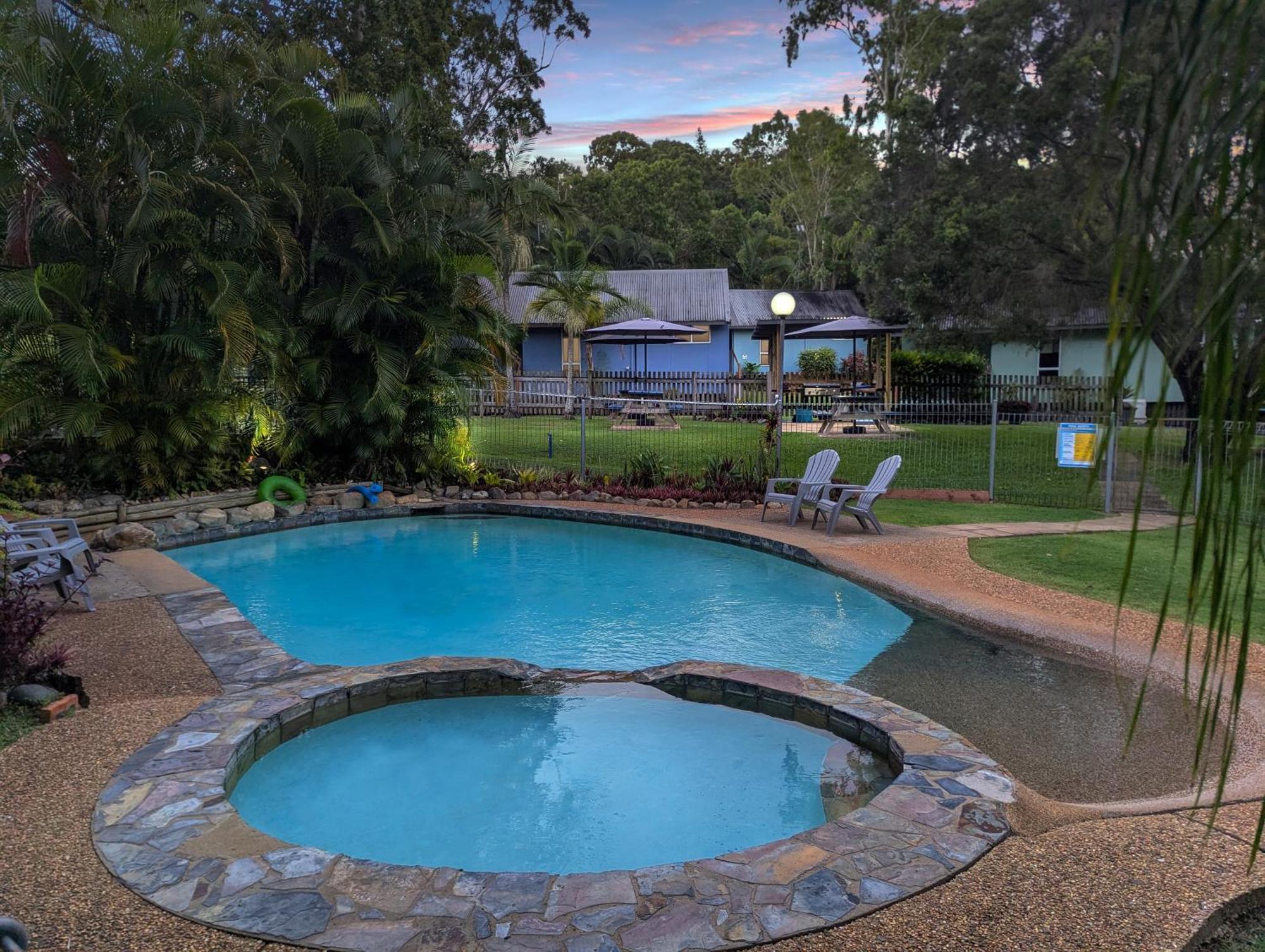 Gumnut Glen Cabins Yeppoon Exterior foto